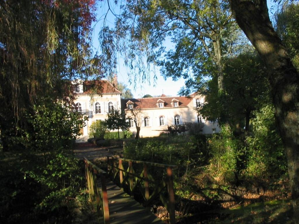 Bed and Breakfast Domaine De Sainte Anne Venoy Esterno foto